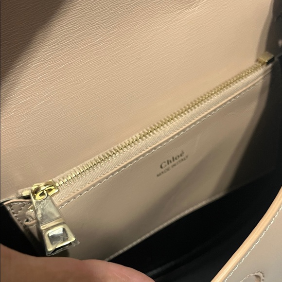 Chloe Tan Leather Crossbody Bag - Magnetic Closure NWOT - Picture 4 of 5